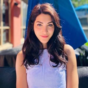 Meet your Posher, Naz